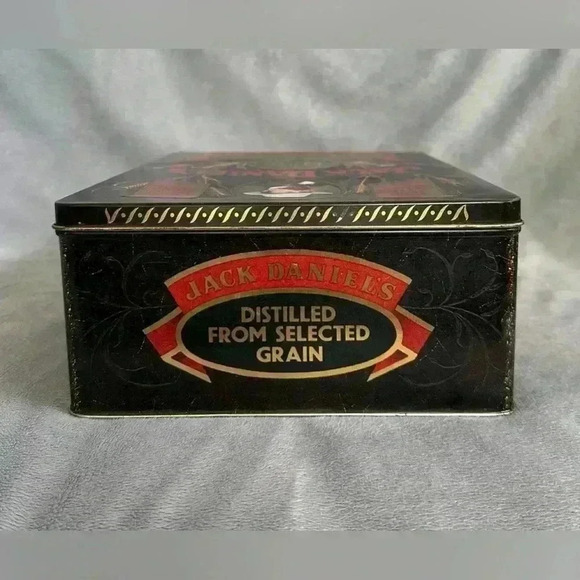 💎💟Vintage Jack Daniels Collectors Tin Box - Picture 8 of 16